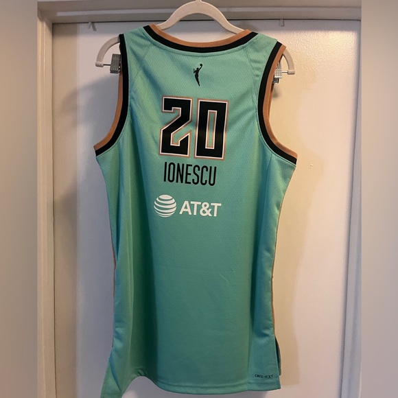 Nike NY Liberty Eqality Jersey - Picture 3 of 5